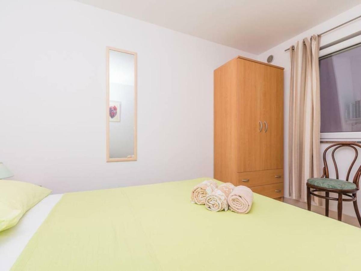 Apartment F-3 Климно Экстерьер фото
