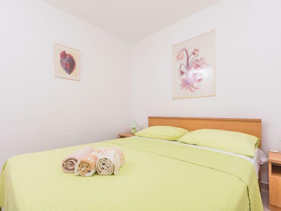 Apartment F-3 Климно Экстерьер фото